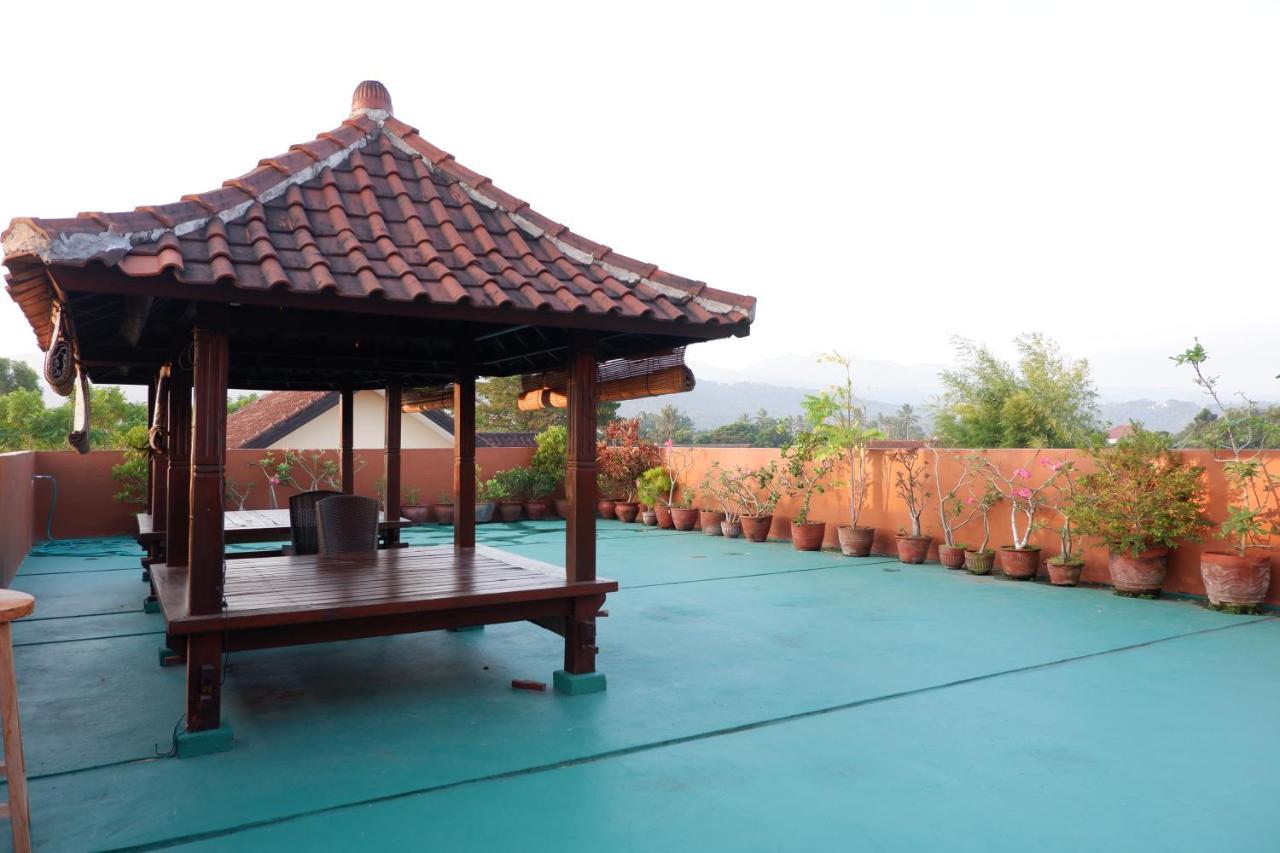 Reddoorz At Bale Eja Syariah Senggigi Montongbuwoh Exterior foto